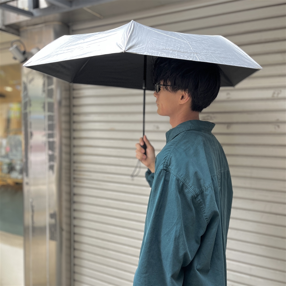 【Wpc.IZA / ダブリュピーシーイーザ】ワンタッチで開閉可能！晴雨兼用傘