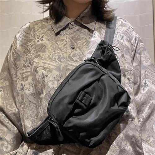 【NESK/ネスク】コンパクトなウェストバッグ
