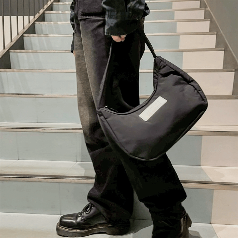【Manhattan Portage】ふわふわ新感覚のショルダーバッグ登場！