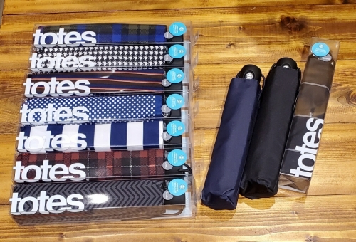 【Totes】人気のサイズの折り畳み傘が再入荷！